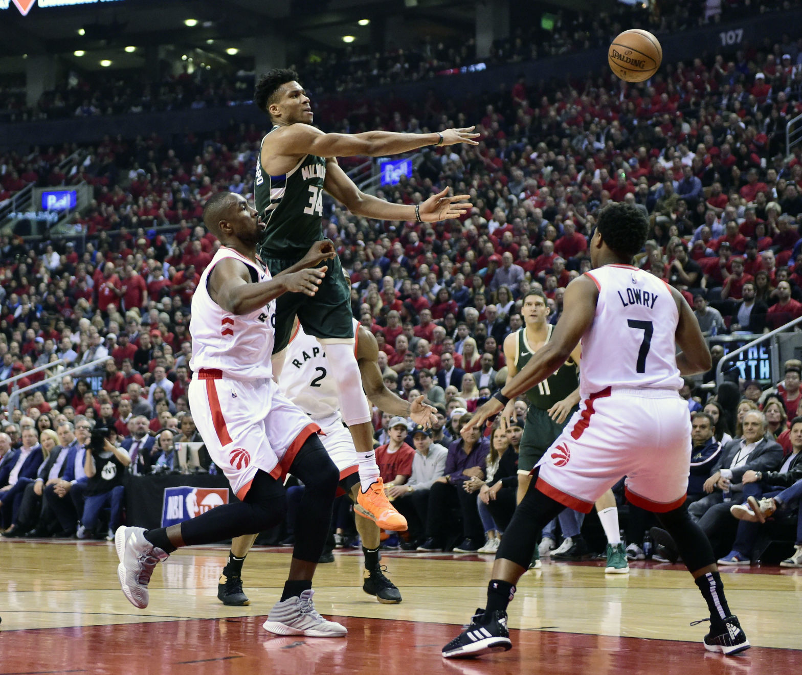 Raptors 120, Bucks 102